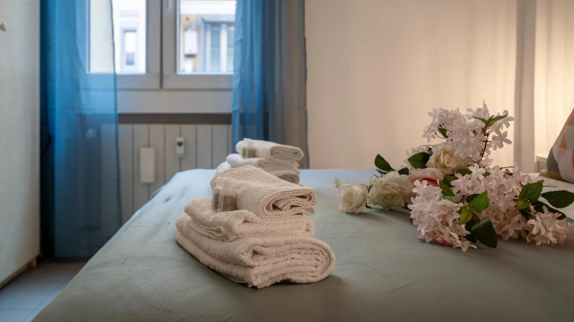 Apartment S&M Apartments- Casa Venere Porta Romana M3 Milan