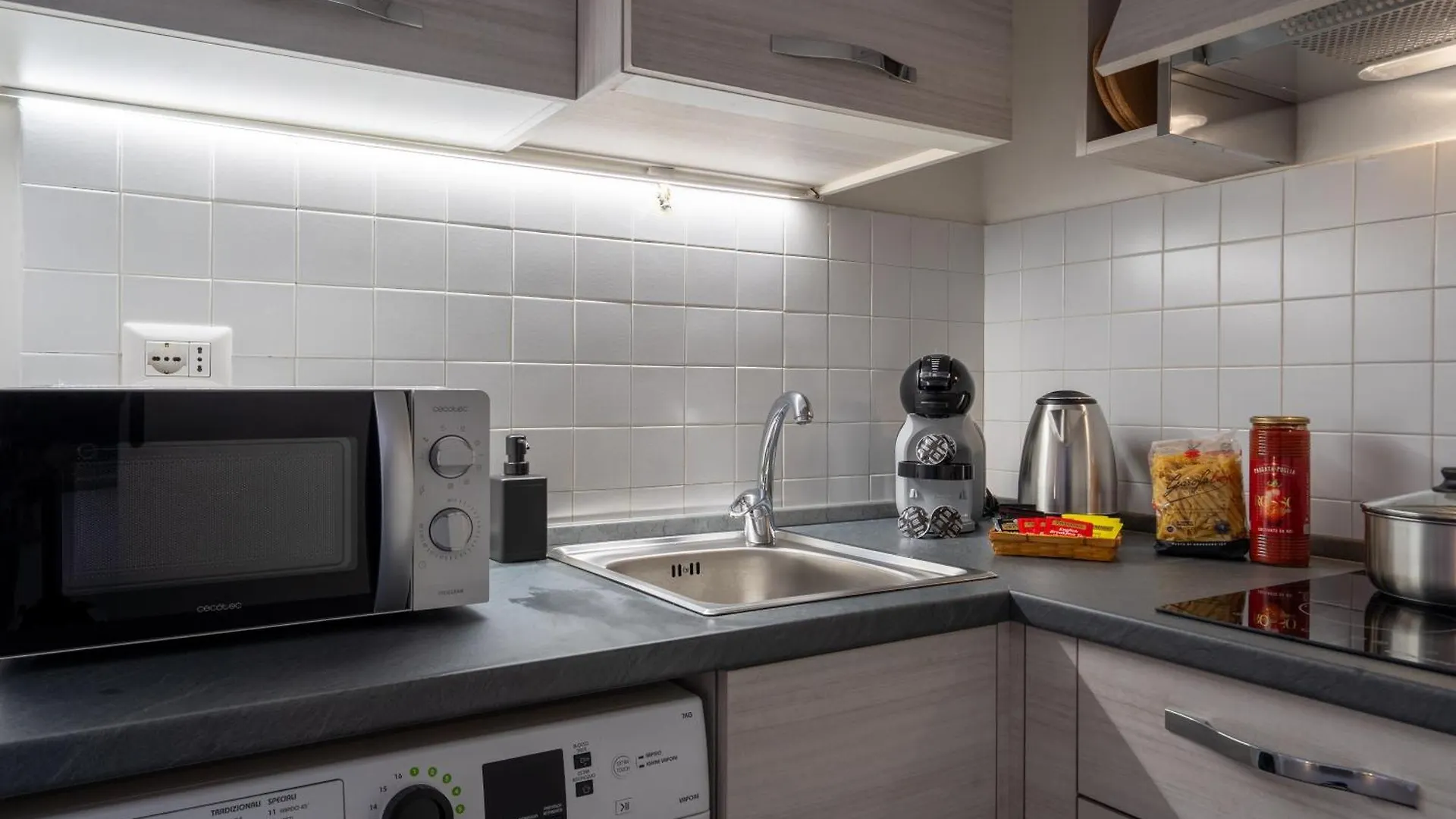S&M Apartments- Casa Venere Porta Romana M3 Milano Lägenhet